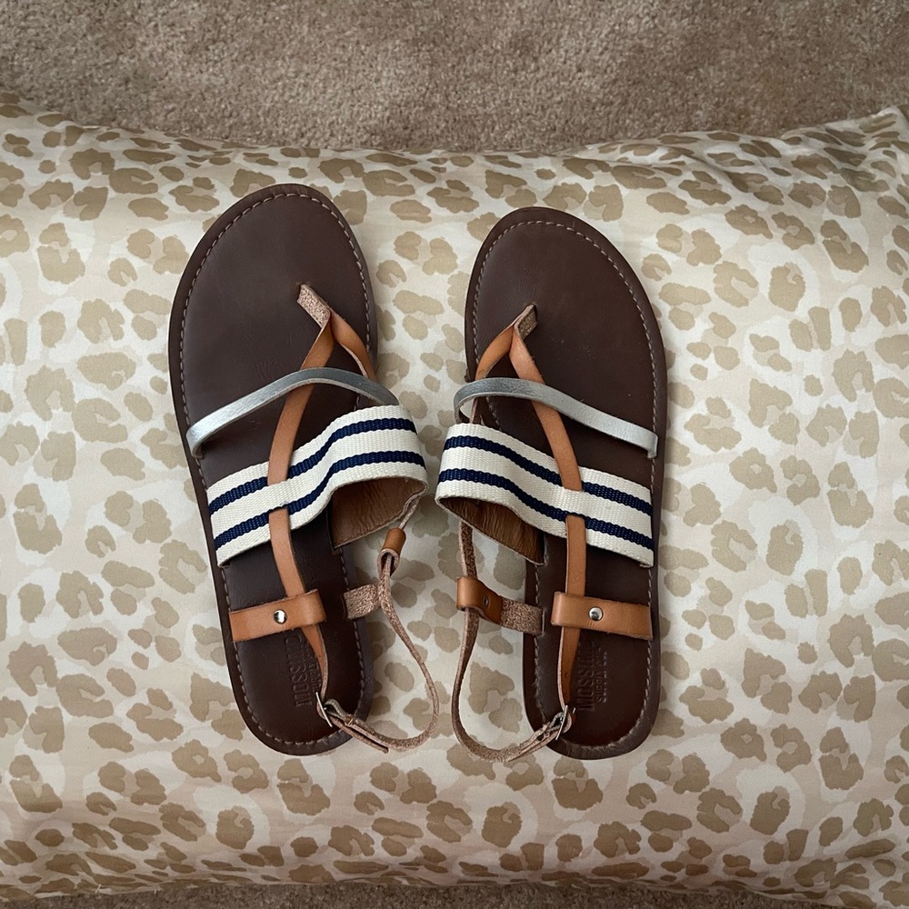 Mossimo Supply Co. Tan and Brown Sandals